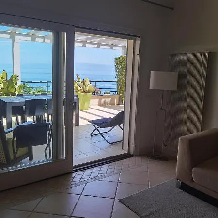 Romantic By Holidays Apartamento