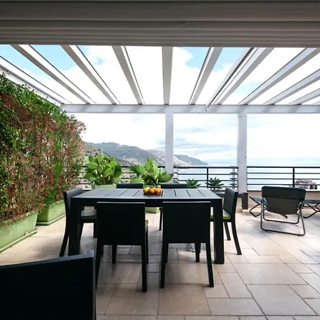 Romantic By Holidays Apartamento *